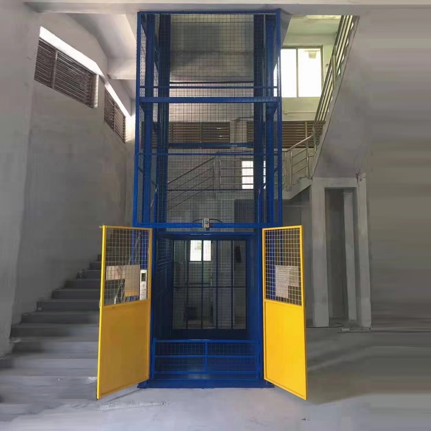 液壓升降機(jī)的升降速度是多少？